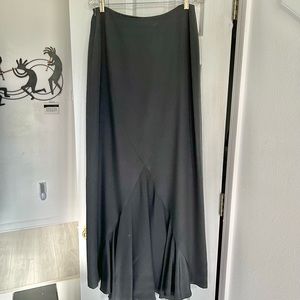 Dana bunchman long skirt with tail new.